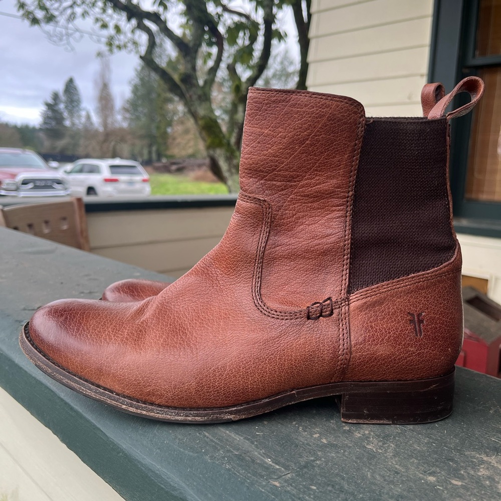 Frye Women’s Leather Boots Size 9.5